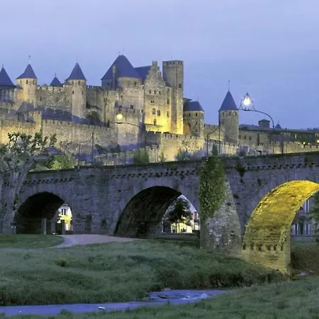15 Minutes A Pied De La Cite Carcassonne